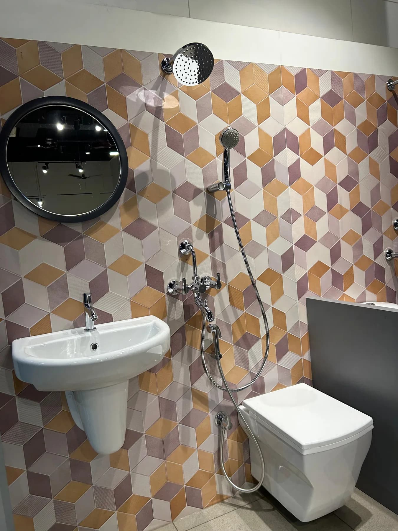 Accu Prestige showroom view 8